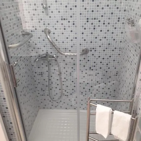 Zen Newton Lejlighed *