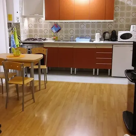 Zen Newton Apartment Lissabon
